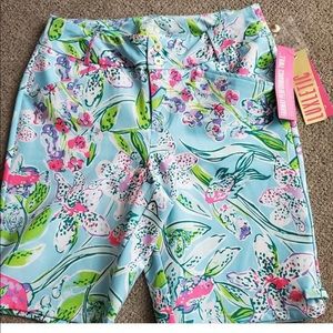Lilly Pulitzer luxletic shorts NWT size 10